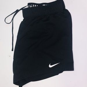 Black Nike shorts